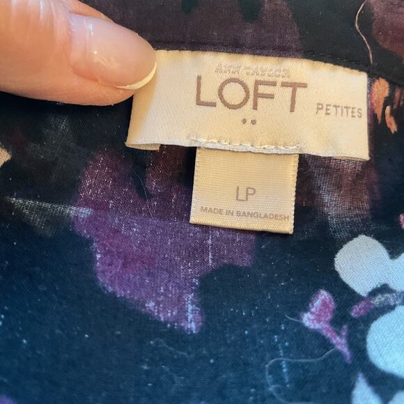 Loft Black Floral Long Sleeve Lightweight Collared Button Front Blouse Petite L - Picture 4 of 6